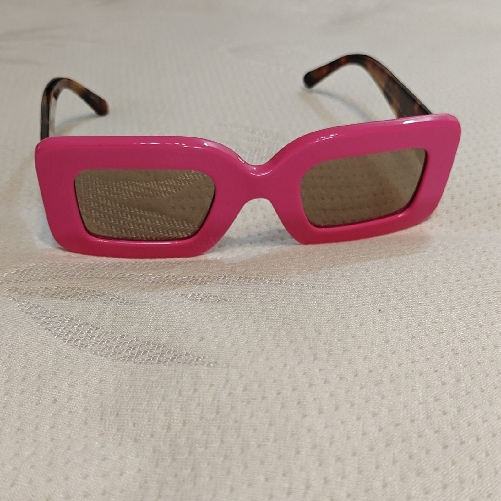 Coach Vibrant Pink Square Sunglasses - Picture 6 of 6